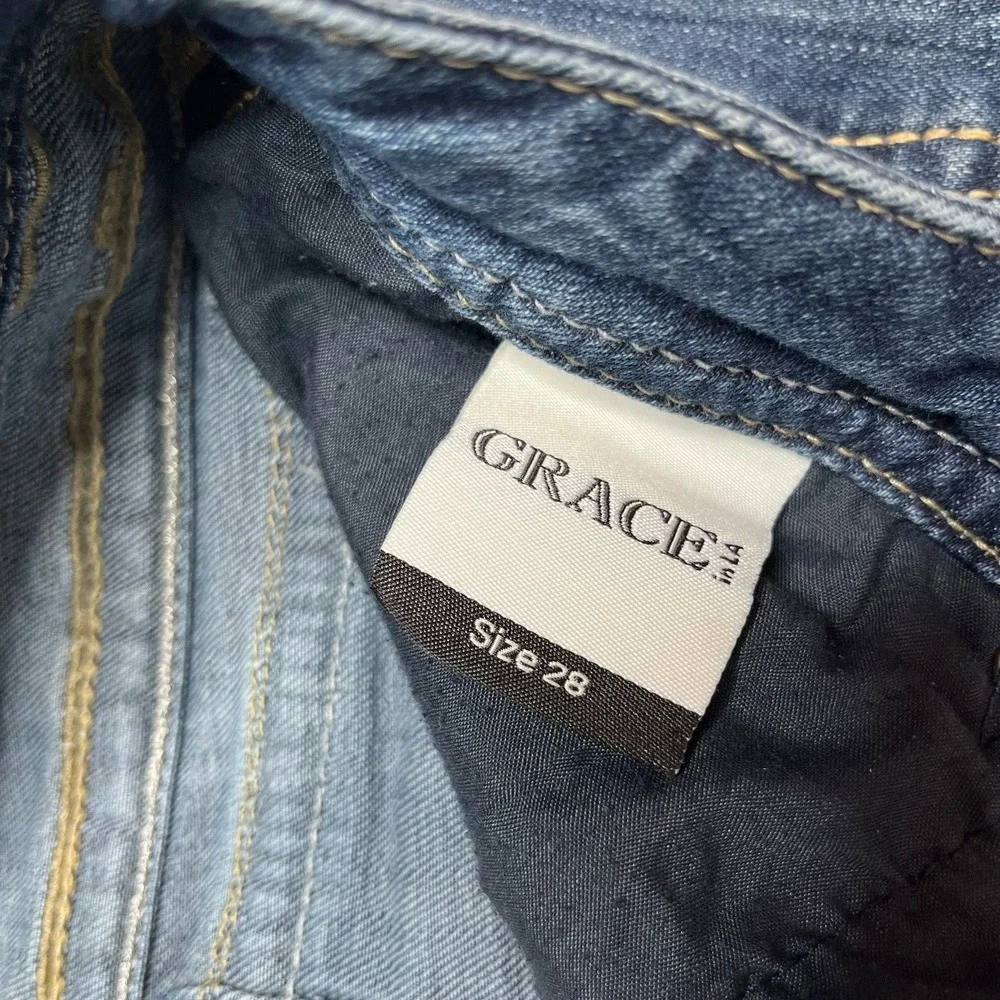 Grace in LA Denim Shorts Size 28 Distressed Embroidered Cutoff Western Y2K
